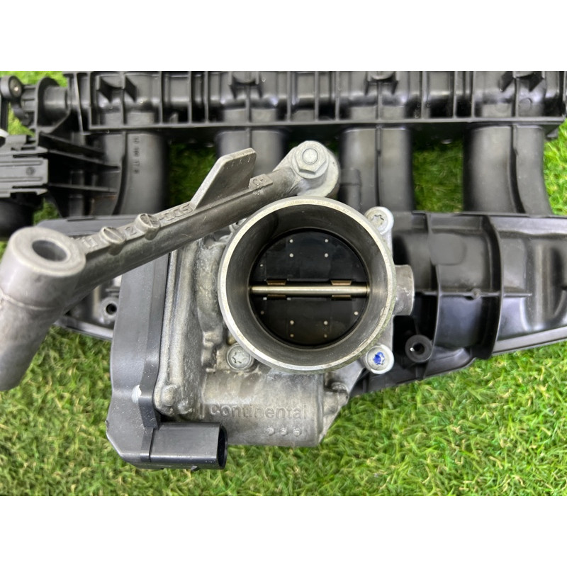 Коллектор впускной (впускная система) AUDI A4 B8 2012 2.0 CAEB 06H133201AF