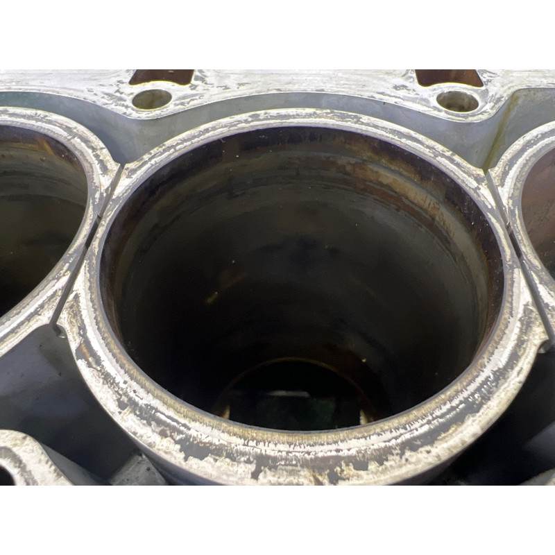 Блок цилиндров (двигатель и элементы) BMW X5 E70 2013-2015 3.0 11112161561