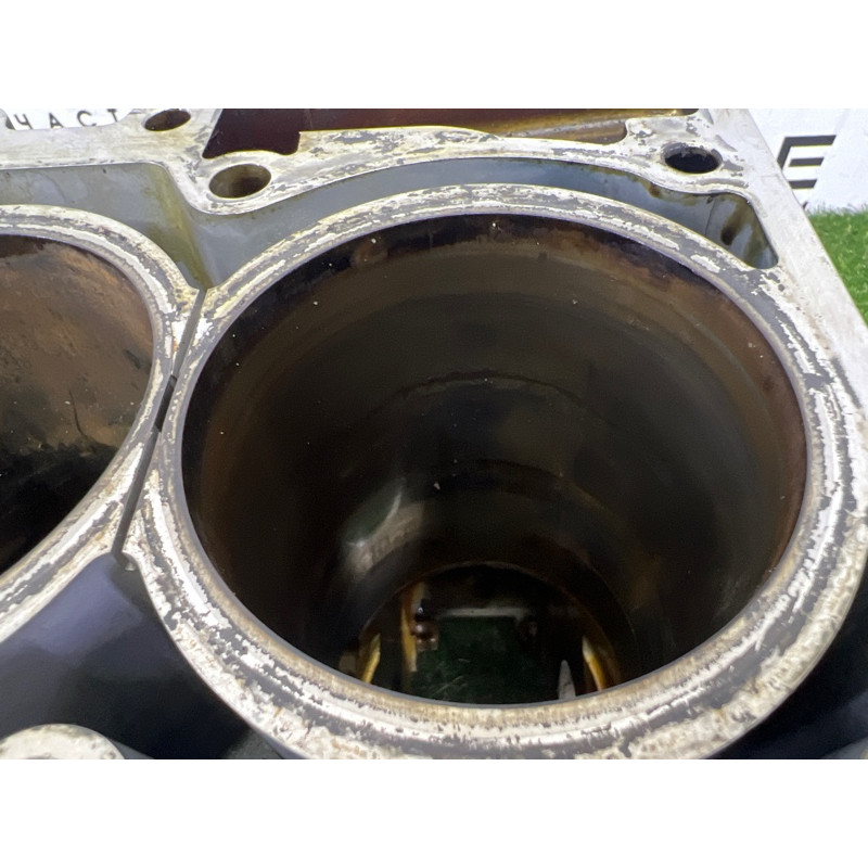 Блок цилиндров (двигатель и элементы) BMW X5 E70 2013-2015 3.0 11112161561