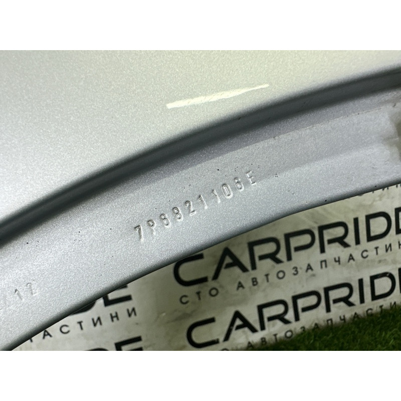 Крыло (наружные элементы кузова) Volkswagen Touareg NF 2013 3.6 7P6821106E