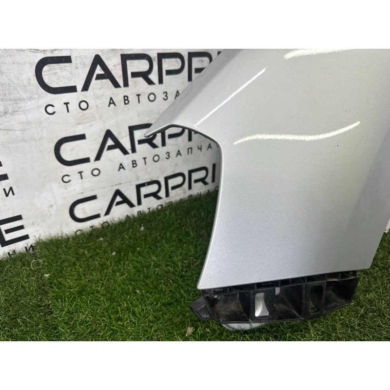 Крыло (наружные элементы кузова) Volkswagen Touareg NF 2013 3.6 7P6821105E