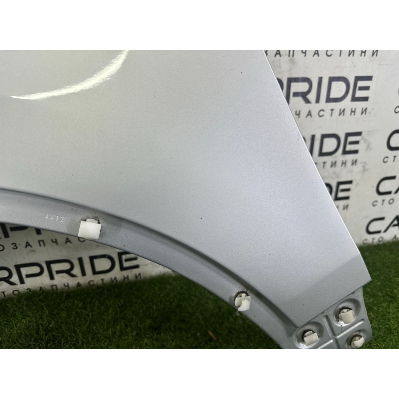 Крыло (наружные элементы кузова) Volkswagen Touareg NF 2013 3.6 7P6821105E