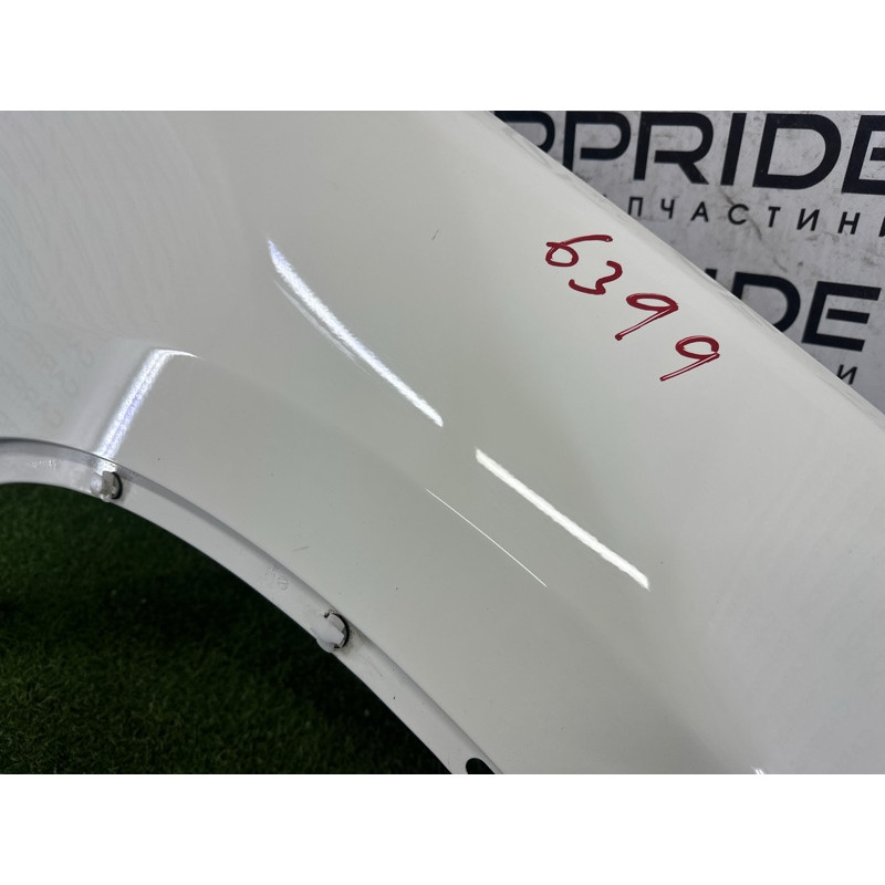 Крыло (наружные элементы кузова) Volkswagen Touareg NF 2013 3.6 7P6821106E