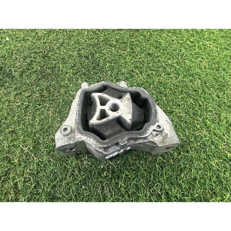 Подушка двигателя (двигатель и элементы) LAND ROVER Range Rover Evoque L538 2016 2.0 LR032311