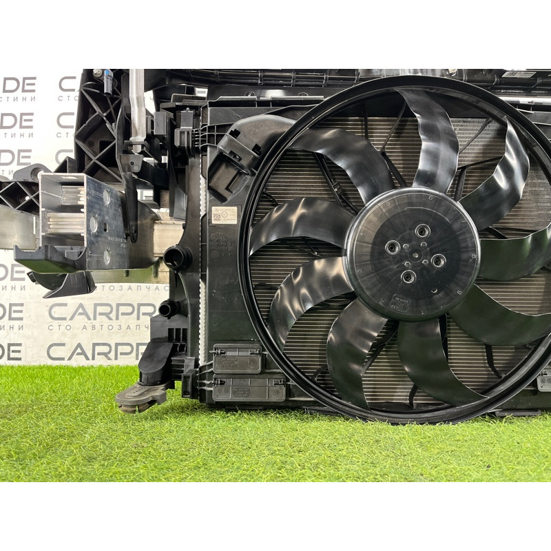 Телевизор (передняя часть кузова) (наружные элементы кузова) Mercedes-Benz EQB 350 X243 2022 A2476201202