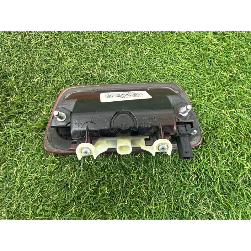 Кнопка открывания крышки багажника (электрика / кнопки) Jeep Grand Cherokee WK2 2014 3.0 Diesel 1YK38JRPAA