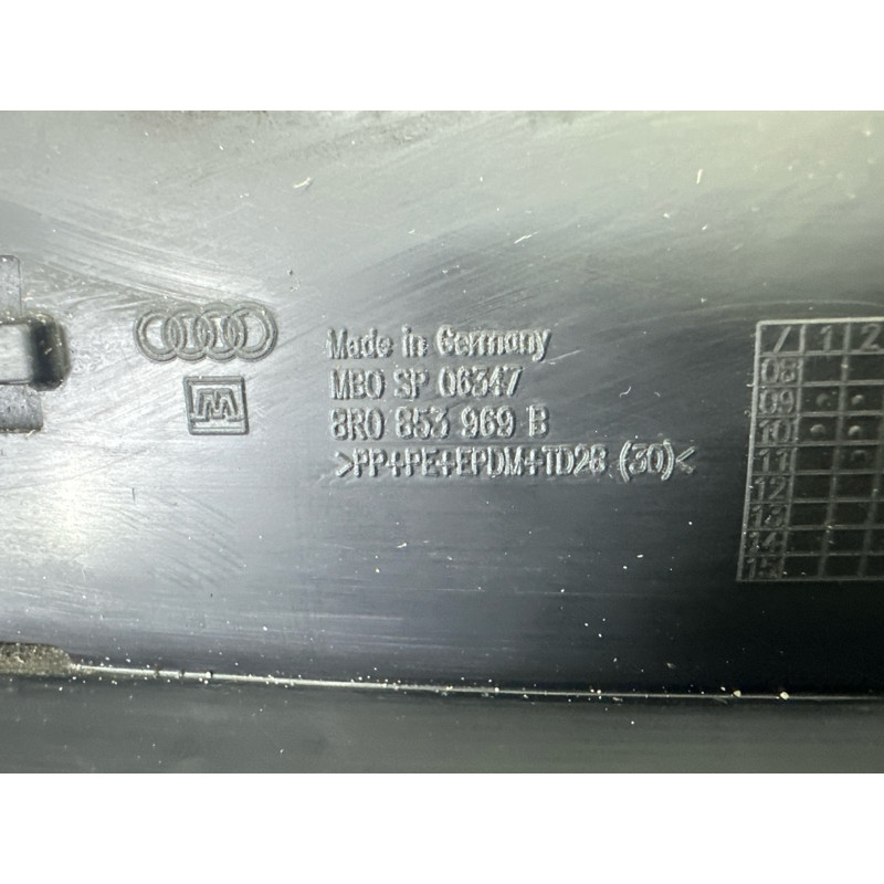 Накладка двері зовнішня (кузов і елементи) AUDI Q5 8R 2012 3.2 8R0853969BGRU