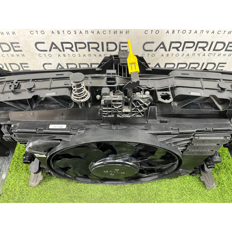 Телевизор (передняя часть кузова) (наружные элементы кузова) Mercedes-Benz EQB 350 X243 2022 A2476201202