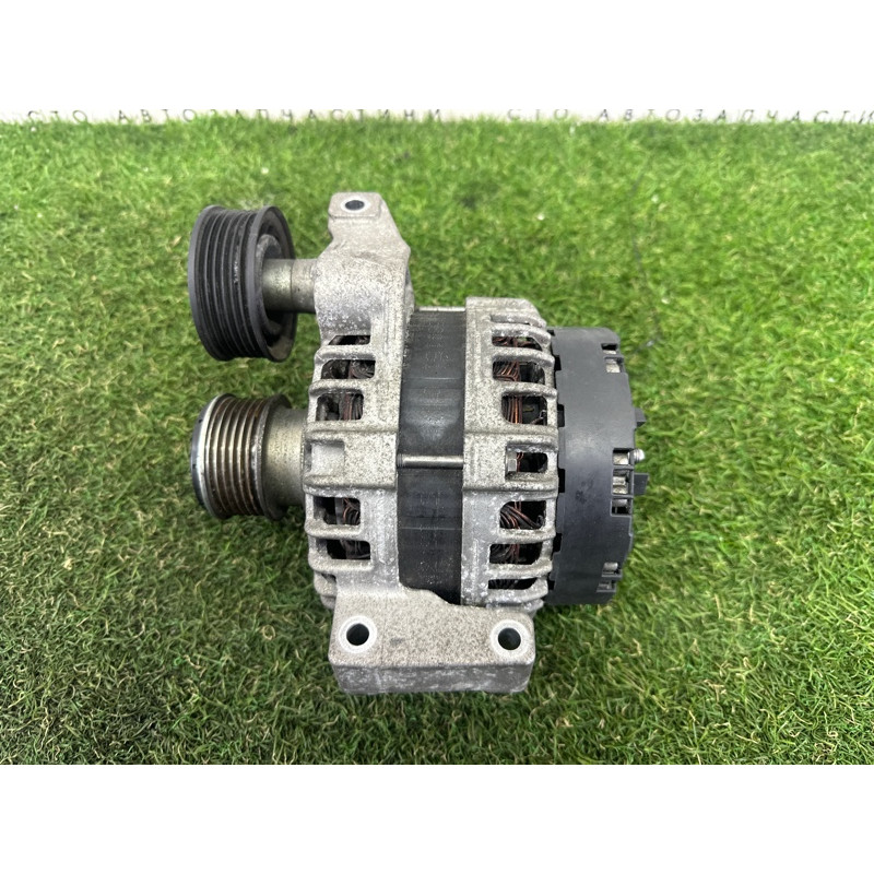 Генератор (электрика) LAND ROVER Range Rover Evoque L538 2016 2.0 LR067840