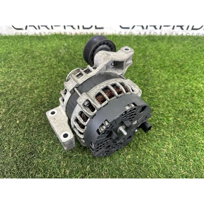 Генератор (электрика) LAND ROVER Range Rover Evoque L538 2016 2.0 LR067840