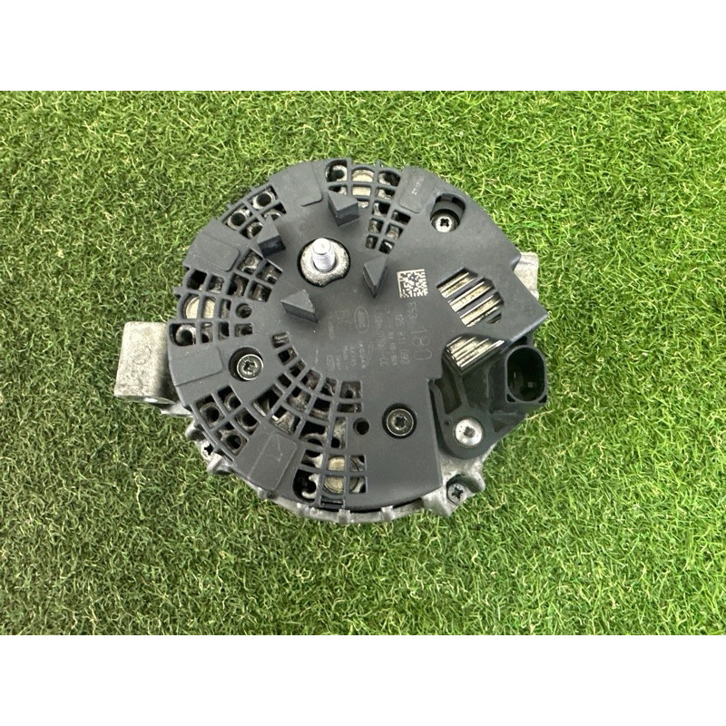 Генератор (электрика) LAND ROVER Range Rover Evoque L538 2016 2.0 LR067840