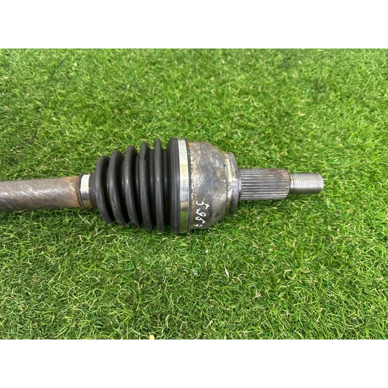 Привод (трансмиссия) LAND ROVER Range Rover Evoque L538 2016 2.0 LR061603