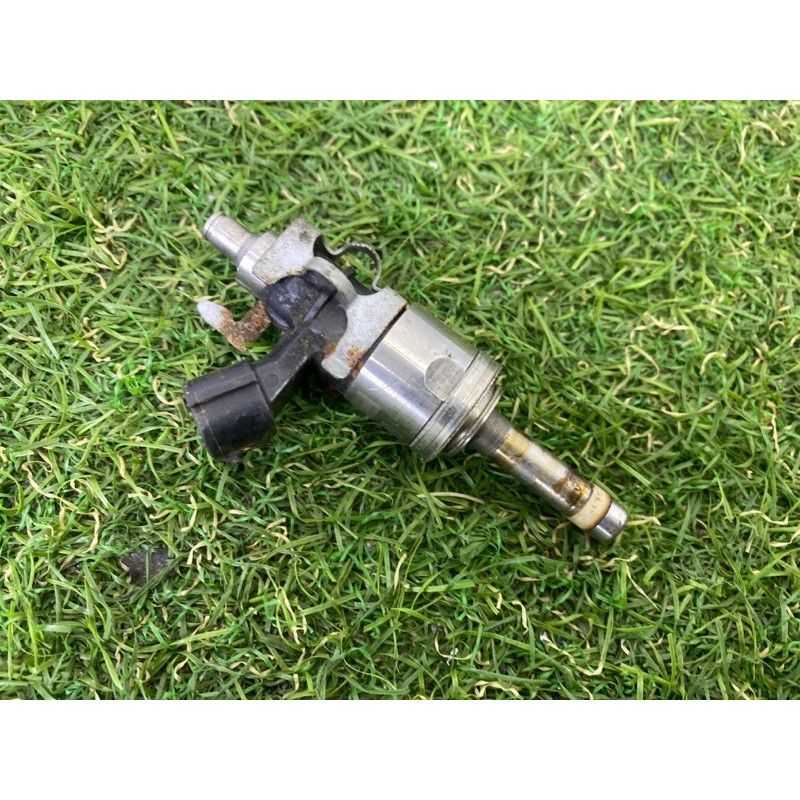 Форсунка топливная (топливная система) Subaru Forester SK 2020 2.5 16611AB030