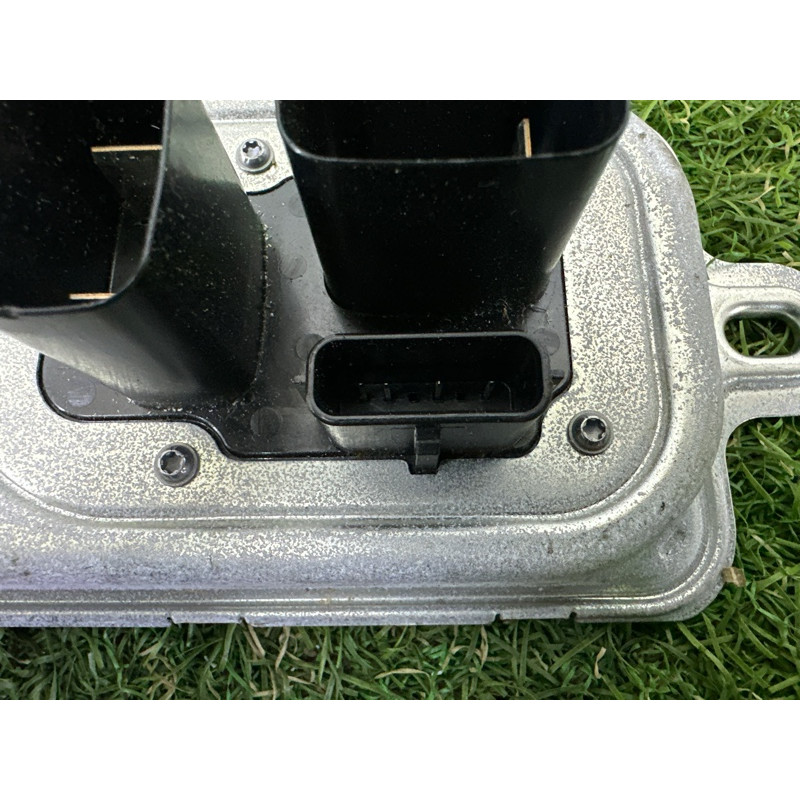 Преобразователь напряжения (электрика) LAND ROVER Range Rover L405 2016 5.0 LR079623