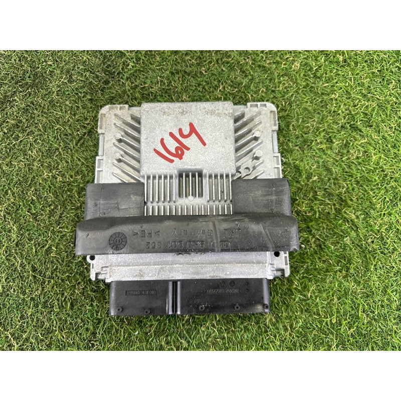 Блок управління двигуном (електрика / блоки управління) AUDI Q5 8R 2012 3.2 8R0907559G