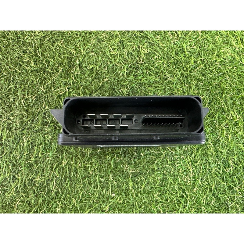 Блок управления стояночным тормозом (электрика / блоки управления) LAND ROVER Range Rover L405 2016 5.0 LR070636