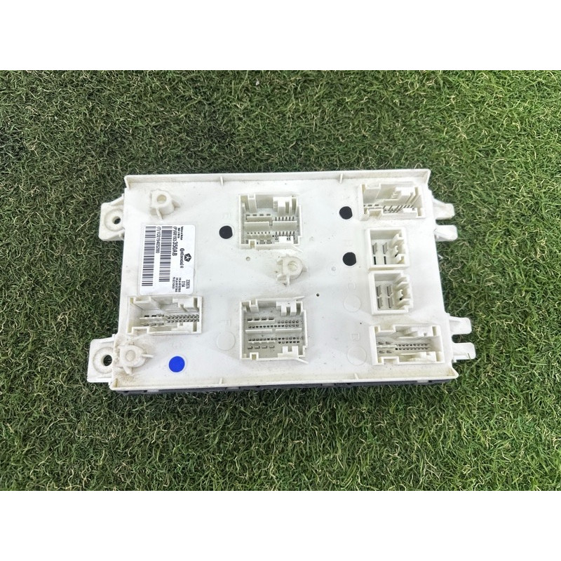 Модуль BCM (электрика / блоки управления) Jeep Grand Cherokee WK2 2014 3.0 Diesel 68193350AC