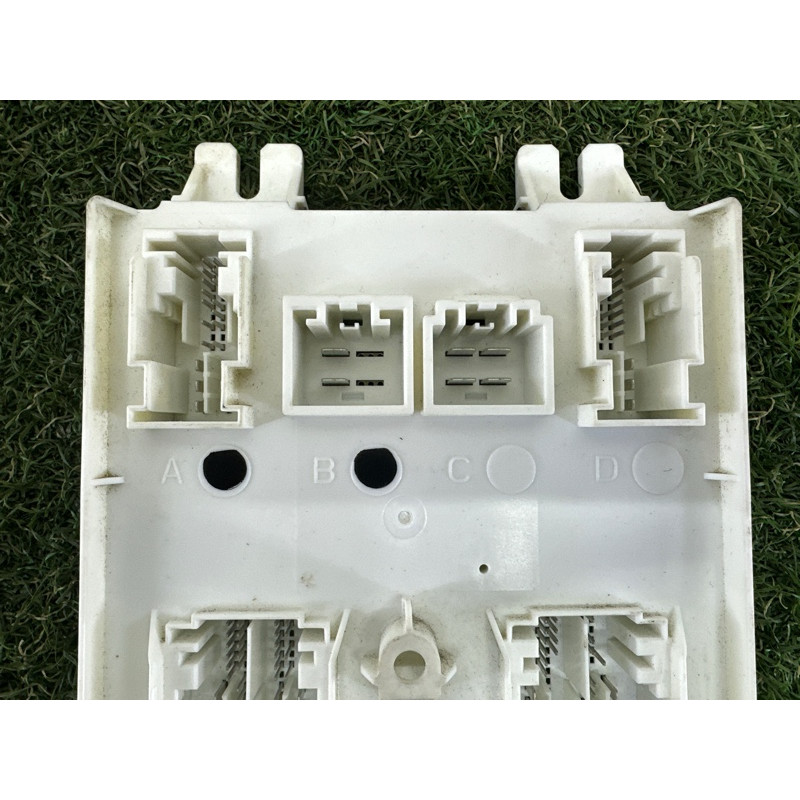 Модуль BCM (электрика / блоки управления) Jeep Grand Cherokee WK2 2014 3.0 Diesel 68193350AC