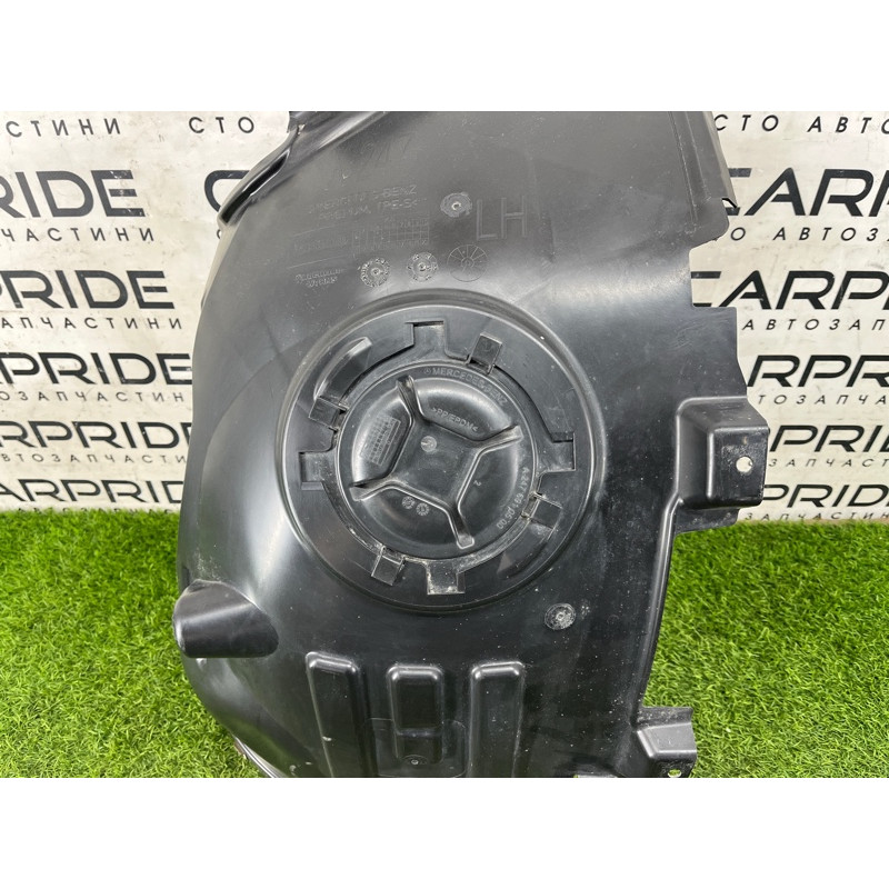 Подкрылок (кузов и элементы) Mercedes-Benz EQB 350 X243 2022 A2478840100