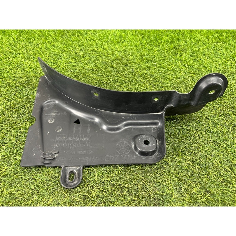 Защита бампера (кузов и элементы) Mercedes-Benz EQB 350 X243 2022 A2438802403