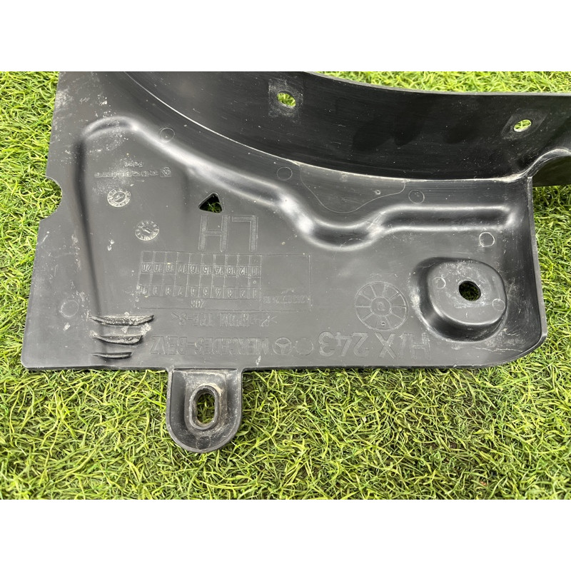 Защита бампера (кузов и элементы) Mercedes-Benz EQB 350 X243 2022 A2438802403