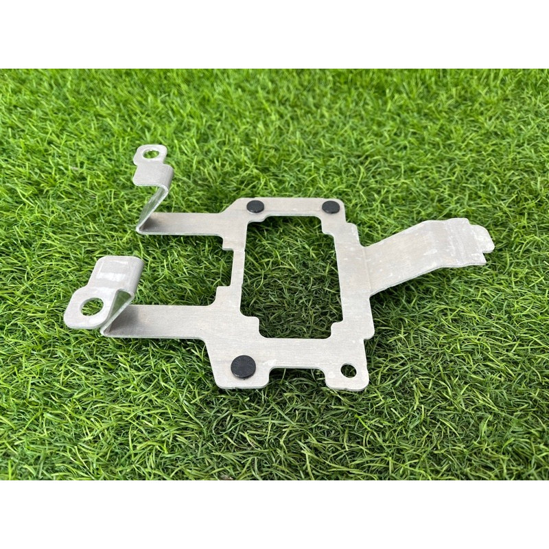 Кронштейн дистроника (кузов и элементы) Mercedes-Benz EQB 350 X243 2022 A2436221900