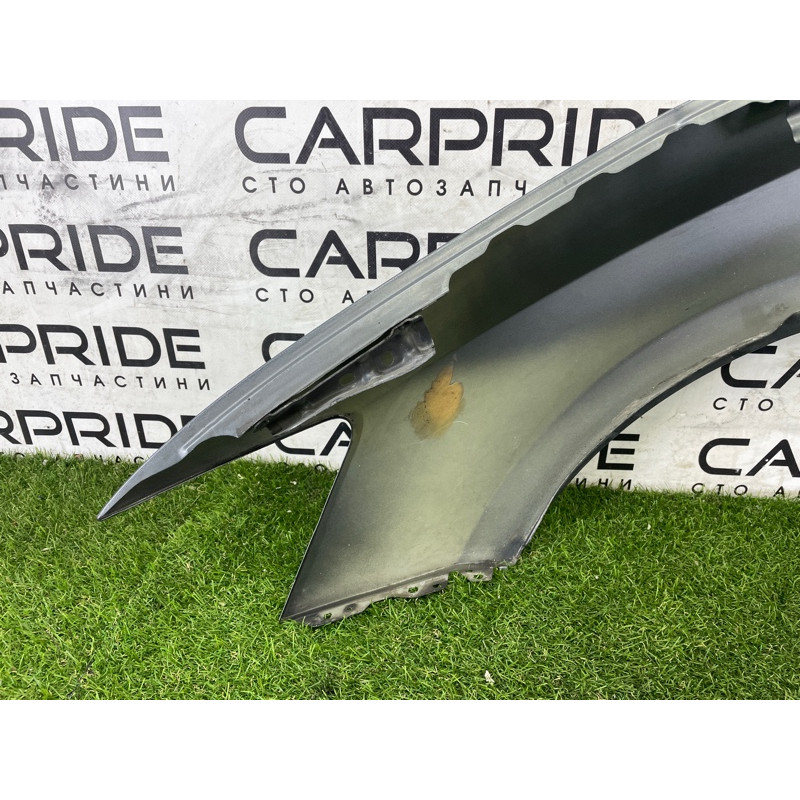 Крило (зовнішні елементи кузова) AUDI Q5 8R 2012 3.2 8R0821106