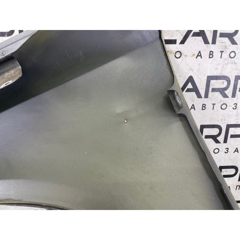 Крило (зовнішні елементи кузова) AUDI Q5 8R 2012 3.2 8R0821106