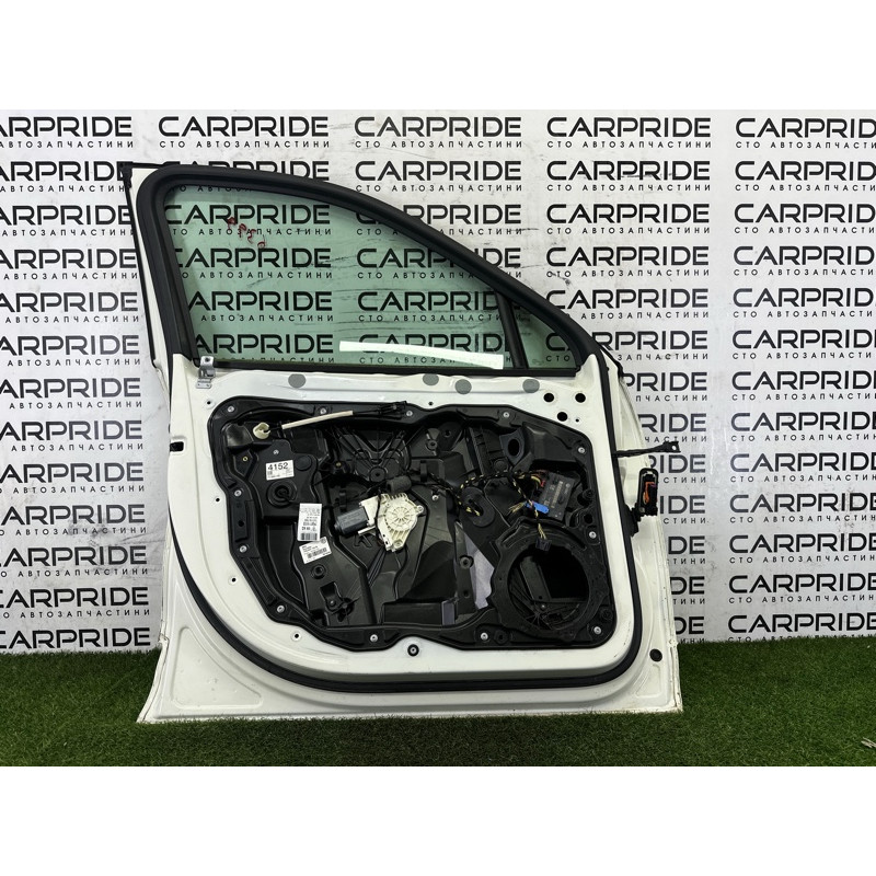 Дверь (наружные элементы кузова) Volkswagen Touareg NF 2011 3.6 7P0831055