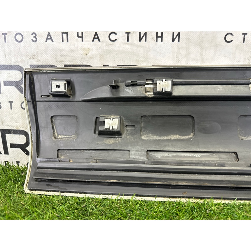 Накладка двері зовнішня (кузов і елементи) Volkswagen Touareg NF 2011 3.6 7P6854940HGRU