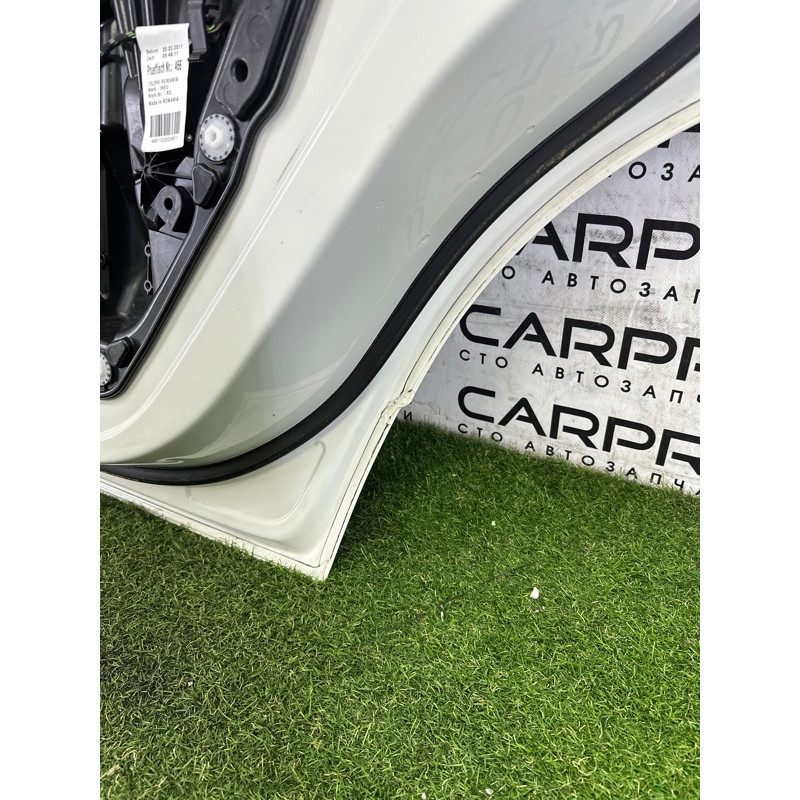 Дверь (наружные элементы кузова) Volkswagen Touareg NF 2011 3.6 7P0833056