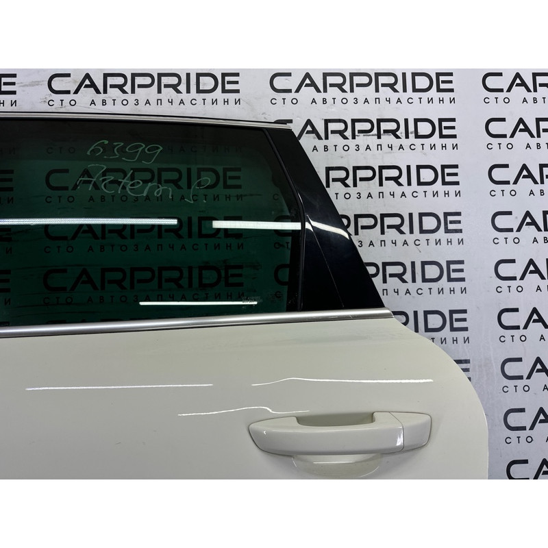 Дверь (наружные элементы кузова) Volkswagen Touareg NF 2011 3.6 7P0833055