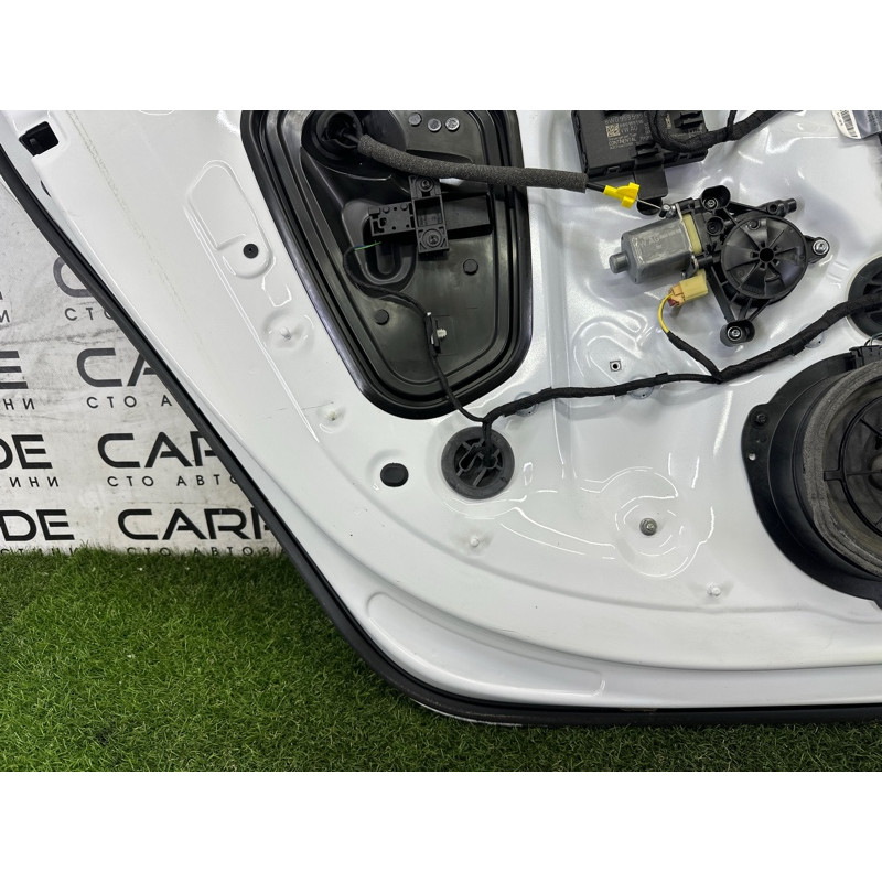 Дверь (наружные элементы кузова) AUDI A4 B9 2017 2.0 TFSI 8W5833051C