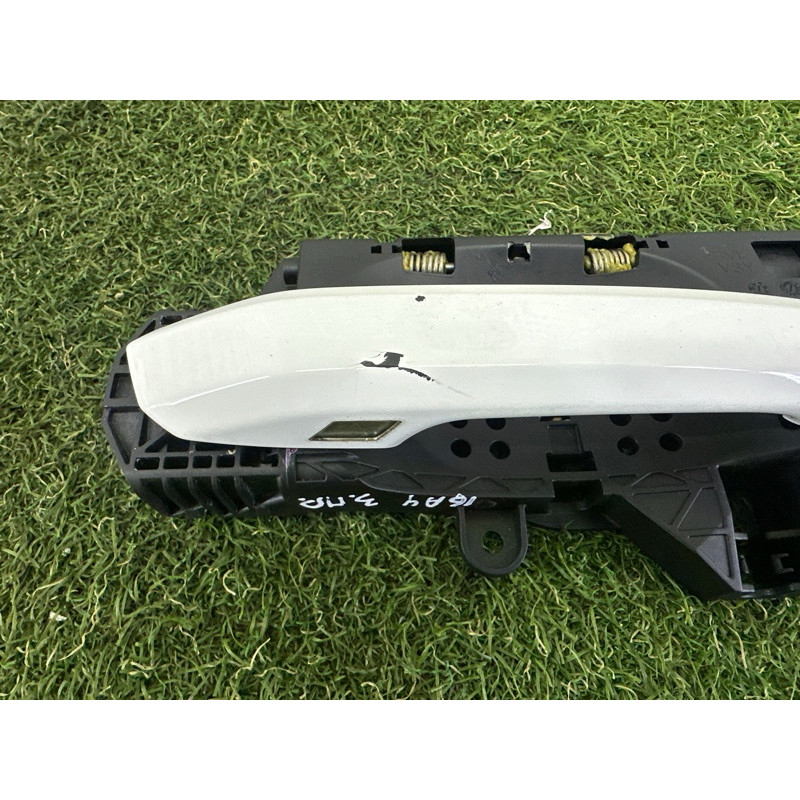 Ручка двери внешняя (кузов и элементы) AUDI A4 B9 2017 2.0 TFSI 8W0837240GRU