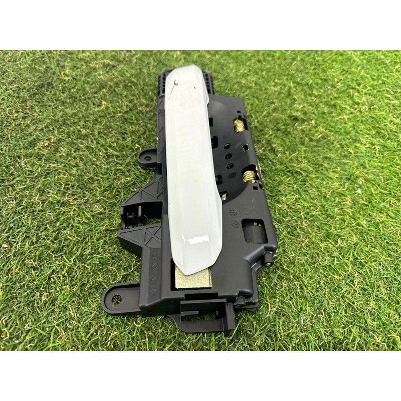 Ручка двери внешняя (кузов и элементы) AUDI A4 B9 2017 2.0 TFSI 8W0837240GRU