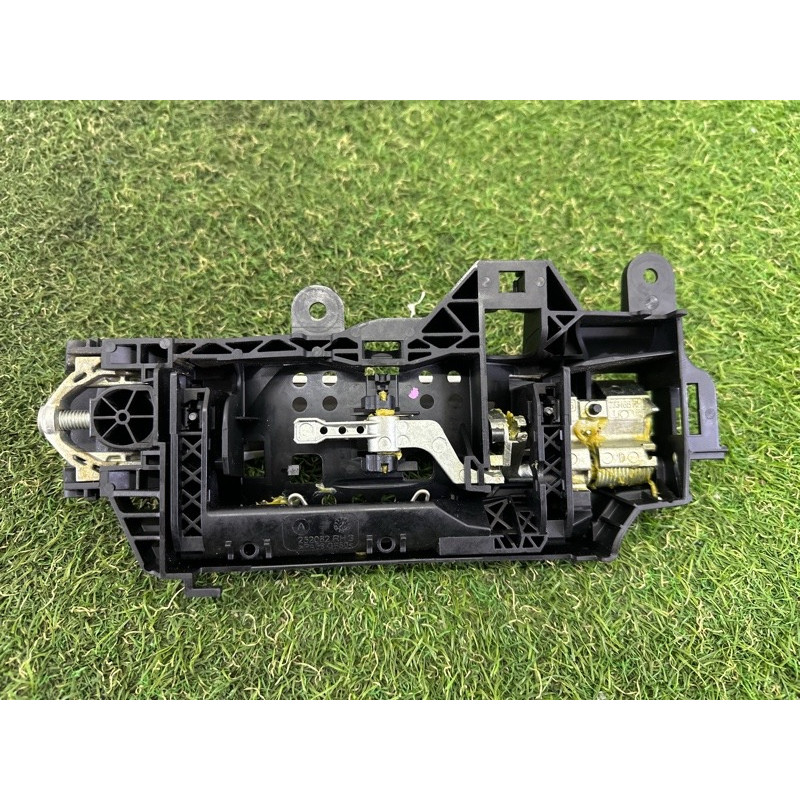 Ручка двери внешняя (кузов и элементы) AUDI A4 B9 2017 2.0 TFSI 8W0837240GRU