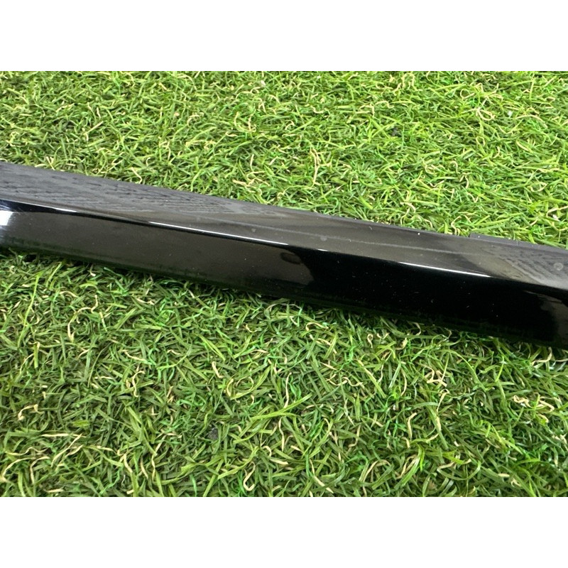 Молдинг стекла (кузов и элементы) LAND ROVER Range Rover L405 2016 5.0 LR034033