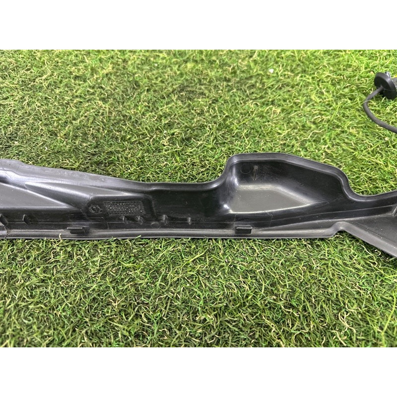 Датчик открытия багажника (электрика / датчики) LAND ROVER Range Rover L405 2016 5.0 LR034419