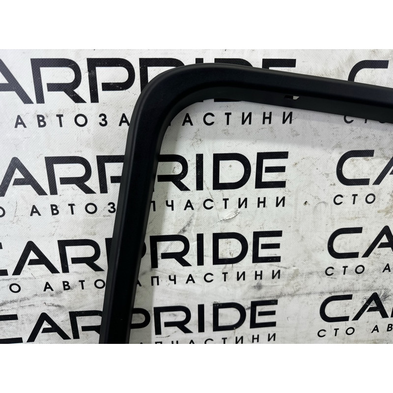 Молдинг стекла внутренний (зовнішні елементи кузова) BMW X5 F15 2015 4.4 51427292516
