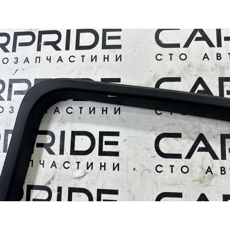 Молдинг стекла внутренний (зовнішні елементи кузова) BMW X5 F15 2015 4.4 51427292516