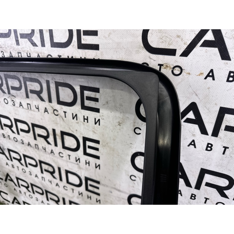 Молдинг стекла внутренний (зовнішні елементи кузова) BMW X5 F15 2015 4.4 51427292516