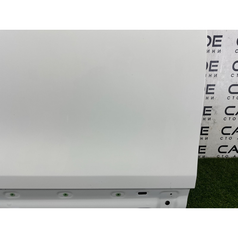 Дверь (наружные элементы кузова) Volkswagen Touareg NF 2013 3.0 Hybrid 7P0831056