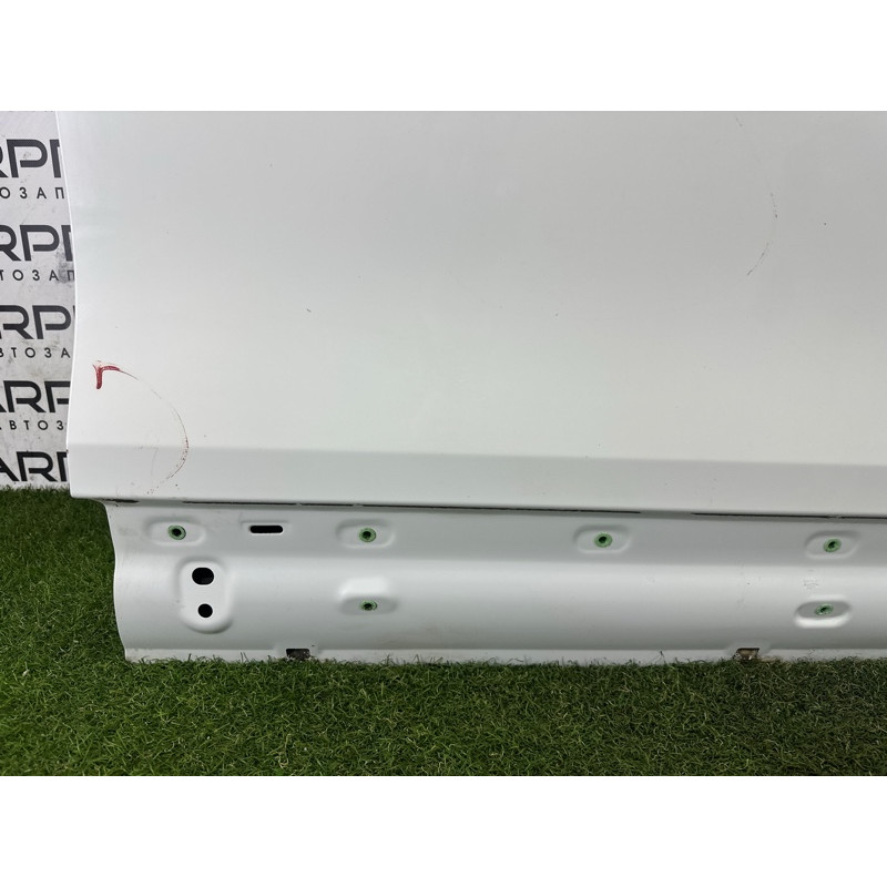 Дверь (наружные элементы кузова) Volkswagen Touareg NF 2013 3.0 Hybrid 7P0831056