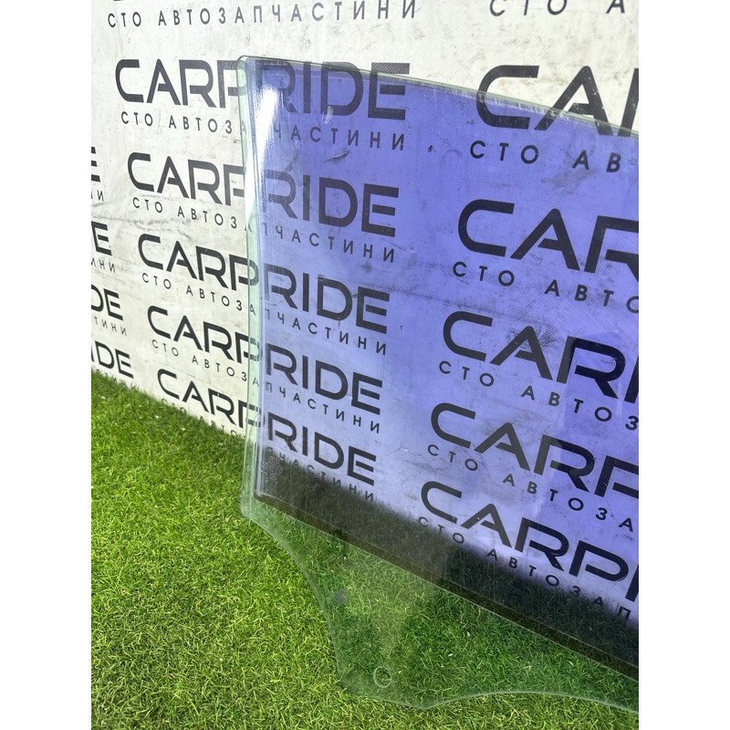 Скло (кузов і елементи) AUDI A8 D4 2011 4.2 CDRA 4H0845201A