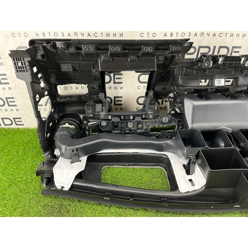 Торпедо (салон) Mercedes-Benz EQB 350 X243 2022 A24768092009051