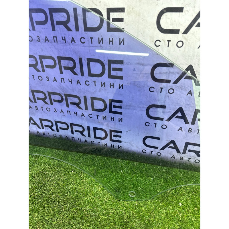 Стекло (кузов и элементы) AUDI A8 D4 2011 4.2 CDRA 4H0845202A