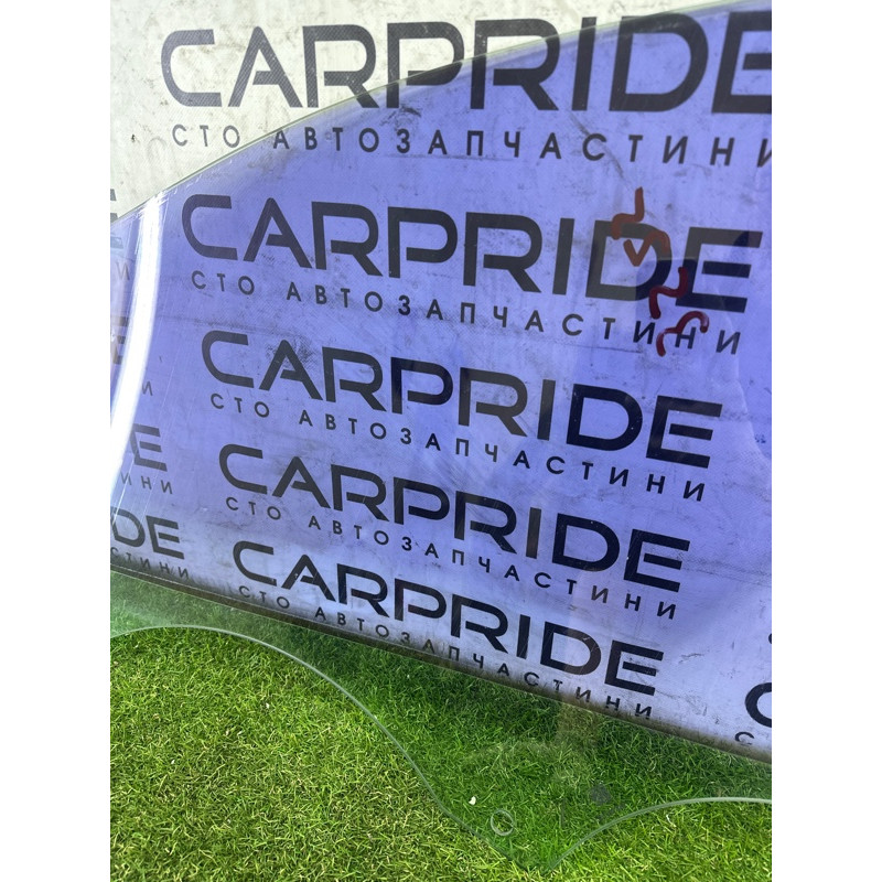 Стекло (кузов и элементы) AUDI A8 D4 2011 4.2 CDRA 4H0845202A