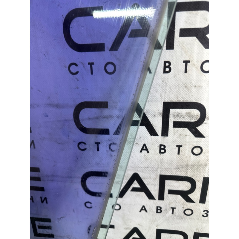 Стекло (кузов и элементы) AUDI A8 D4 2011 4.2 CDRA 4H0845202A