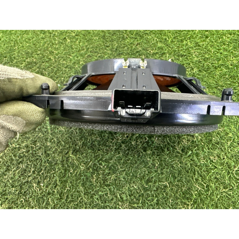 Динамик (электрика) LAND ROVER RANGE ROVER Sport L494 2016 3.0 Diesel LR078623