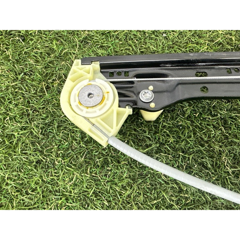 Механизм стеклоподъемника (кузов и элементы) LAND ROVER RANGE ROVER Sport L494 2016 3.0 Diesel LR078870